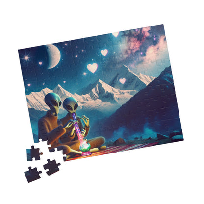 Alien Stoner Love Puzzle (110, 252, 520, 1014-piece)